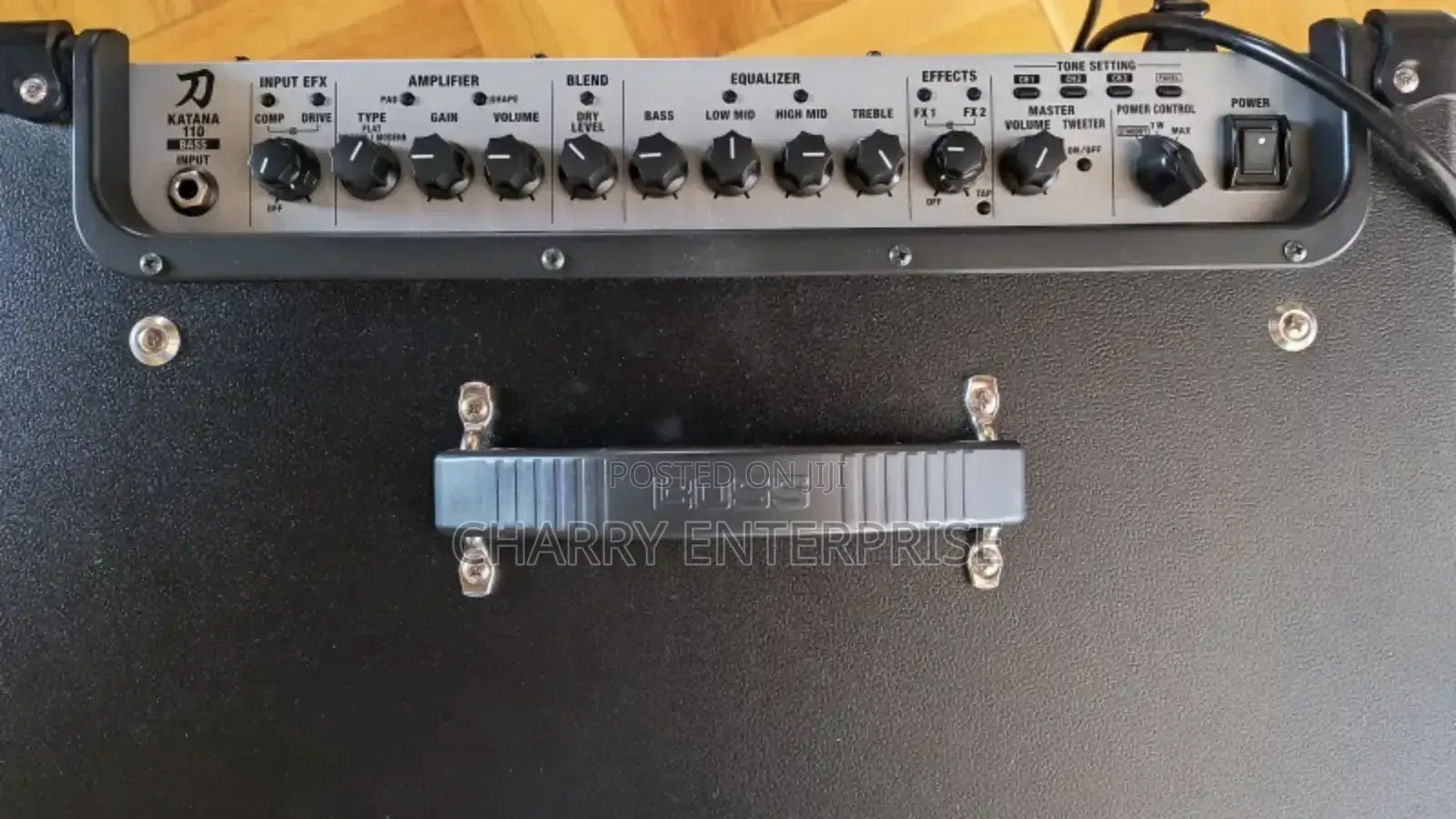 Powerful BOSS Katana Bass Combo Amplifier 160 Watt