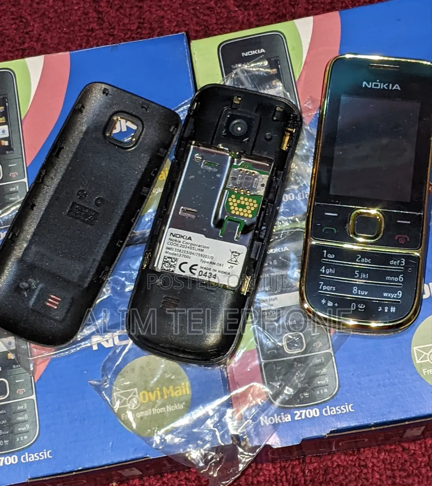 New Nokia 2700 classic Gold