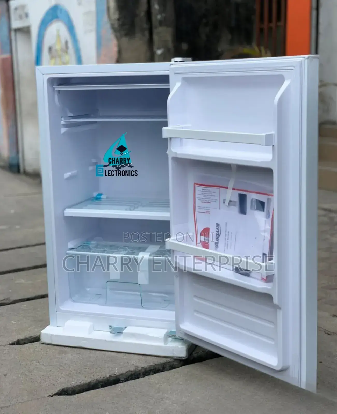 Airlux Fridge Mlango Mmoja 
Capacity :- 95L