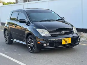 Toyota IST 2005 Black