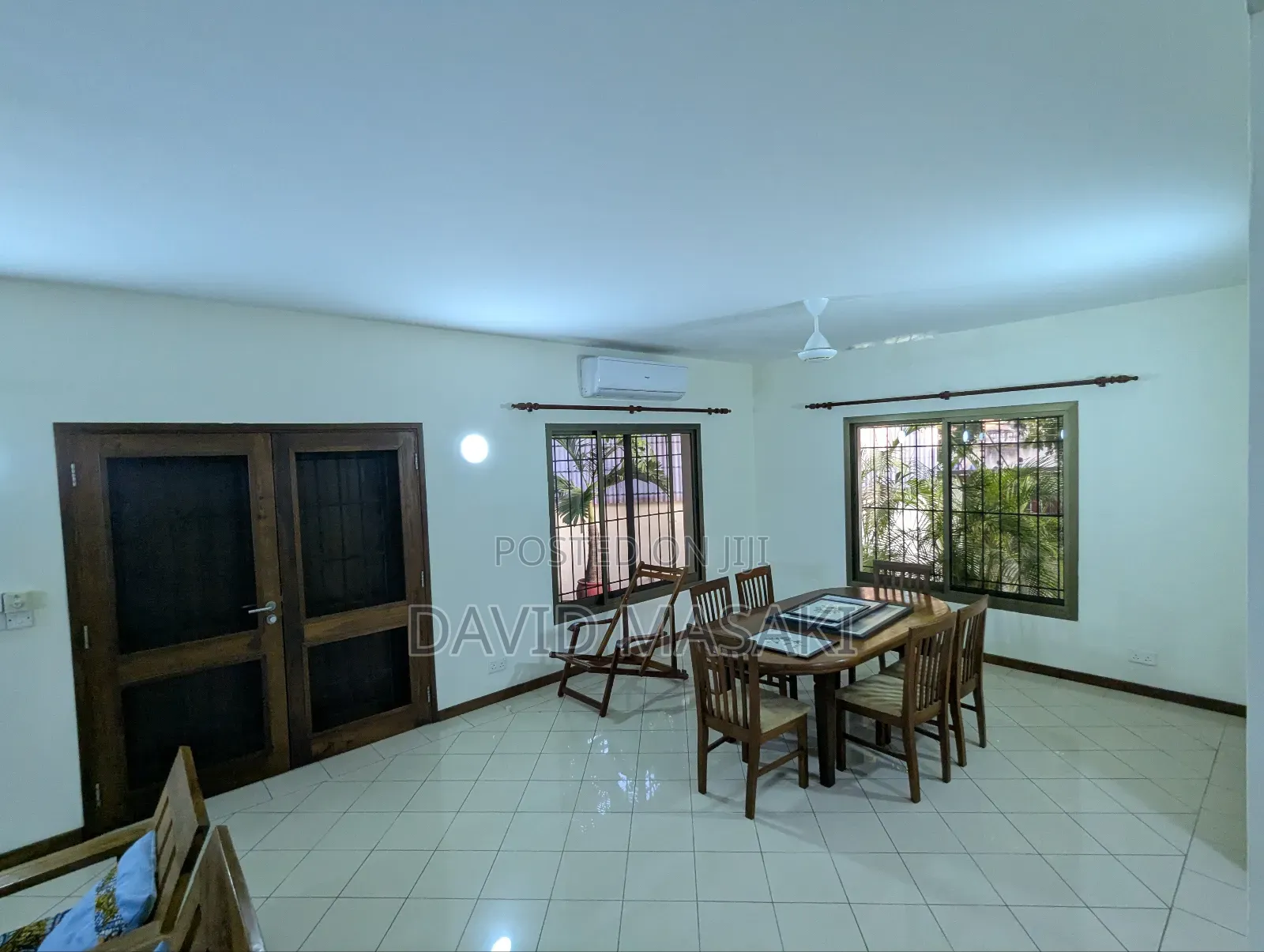 Furnished 4bdrm Villa in Cozy Home, Msasani for rent
