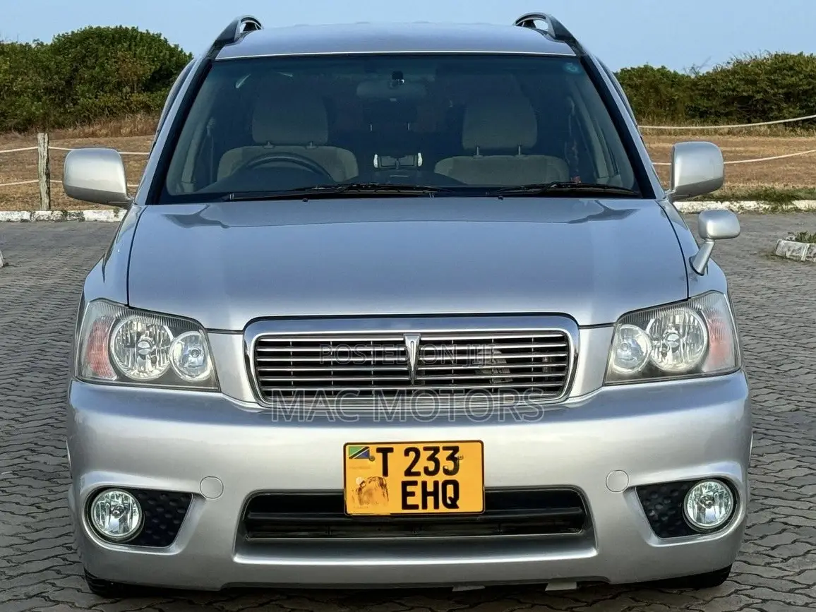 Toyota Kluger 2001 Silver