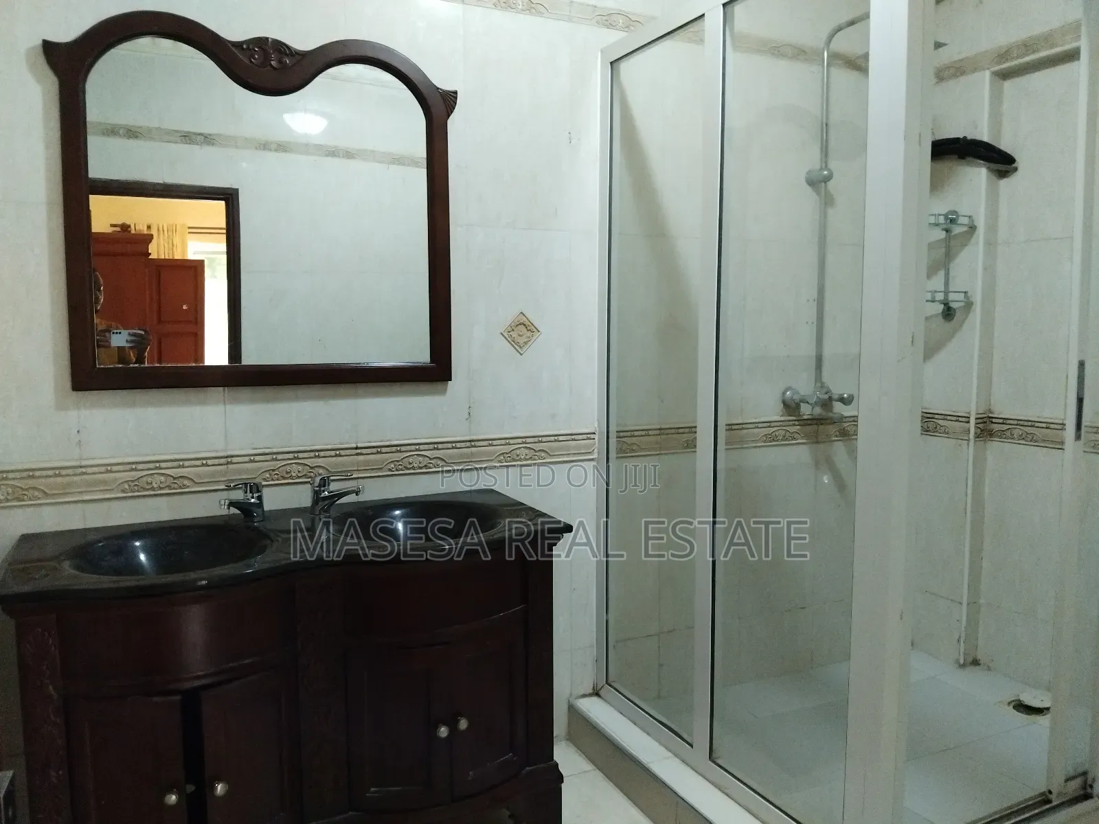 Furnished 3bdrm Apartment in Masaki for rent