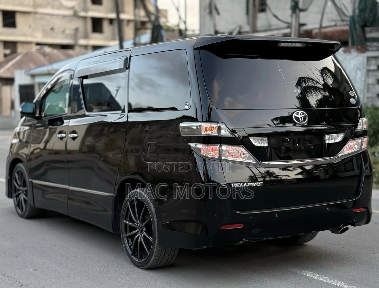 Toyota Vellfire 2010 Black