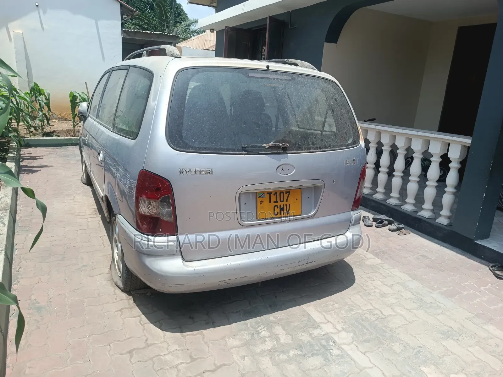 Hyundai Trajet 2005 Silver