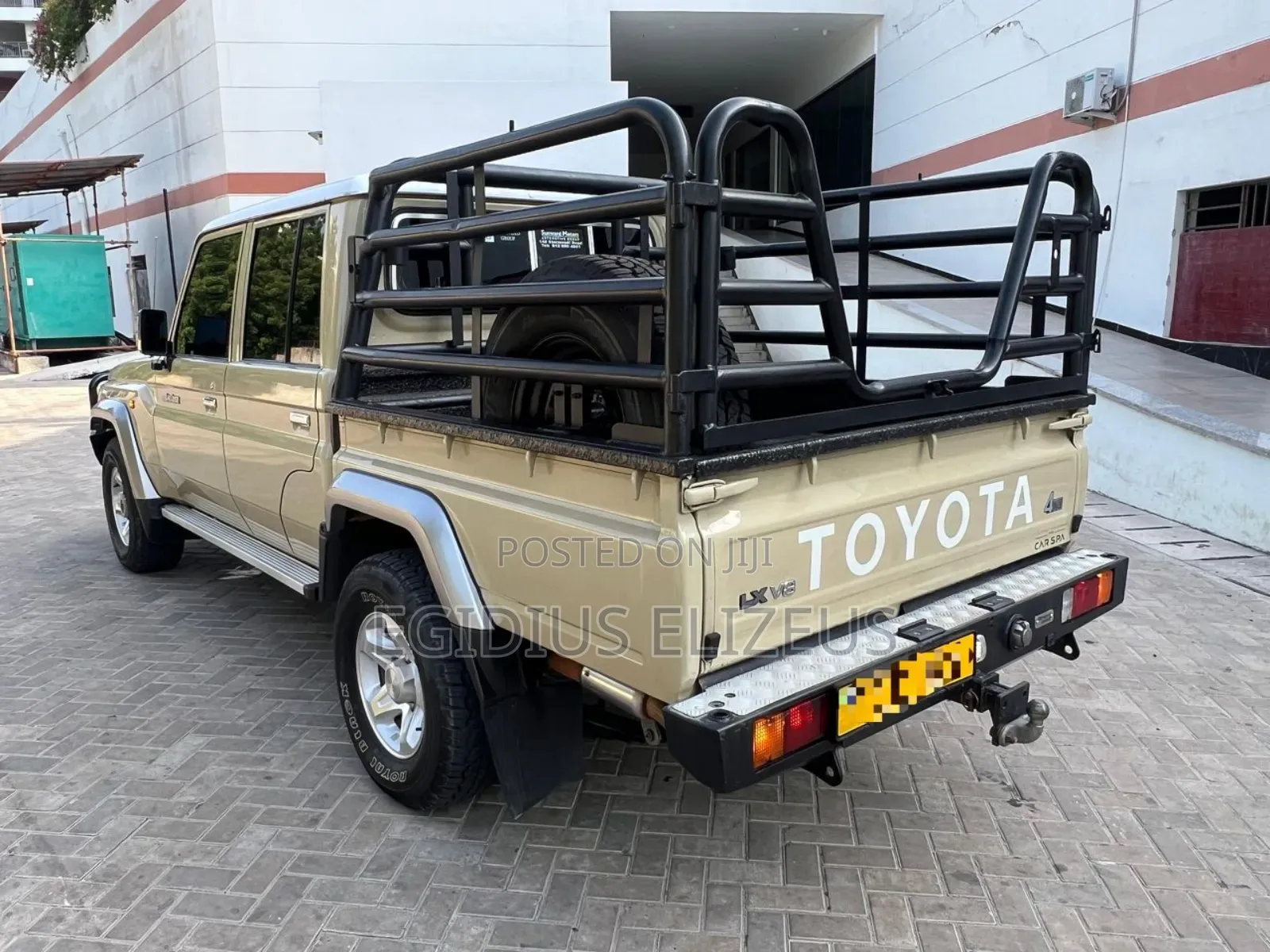 Toyota Land Cruiser 2019 Gold
