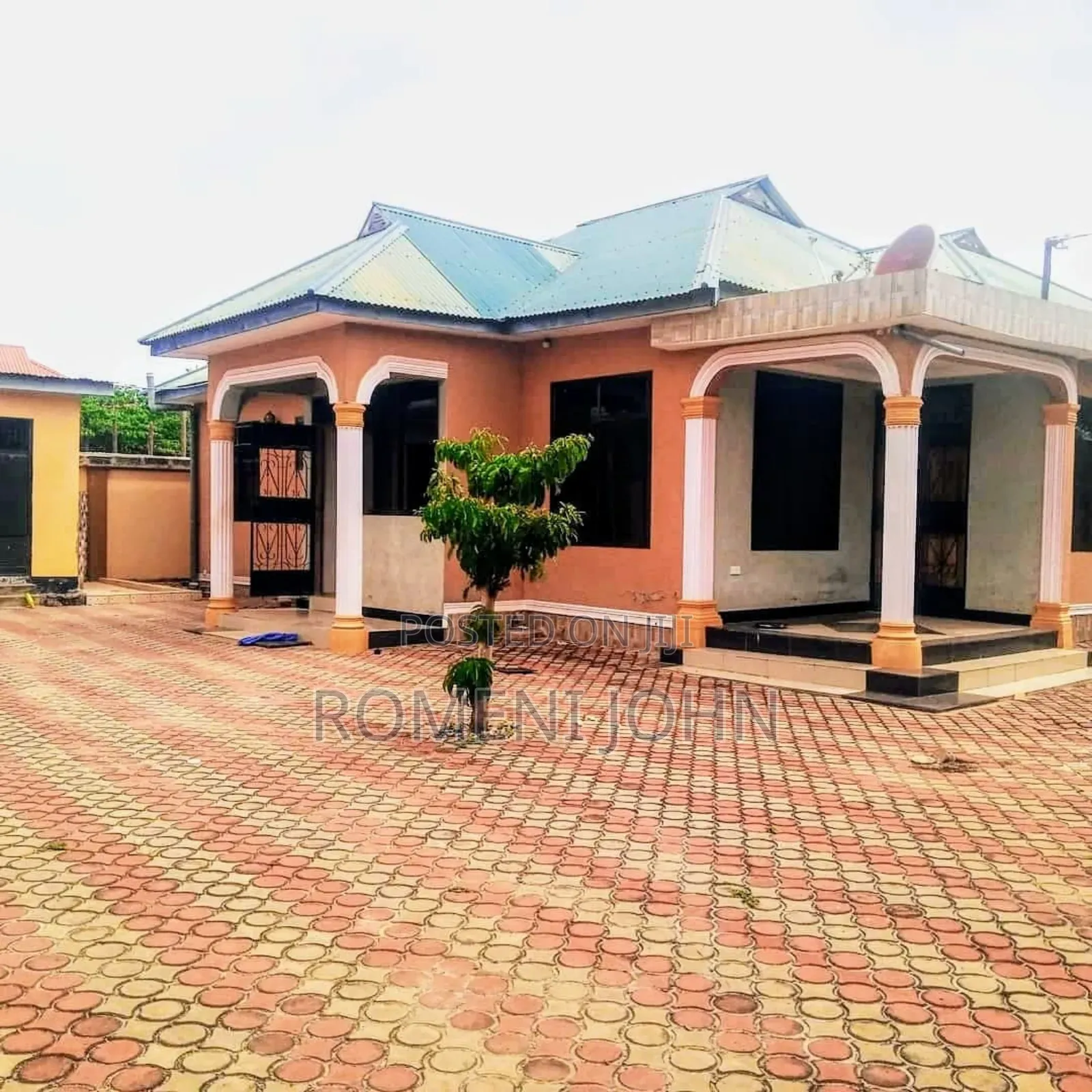 4bdrm Farm House in Tanzania Daresalaam, Ilala for sale