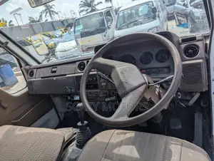 Toyota Dyna 1995 White