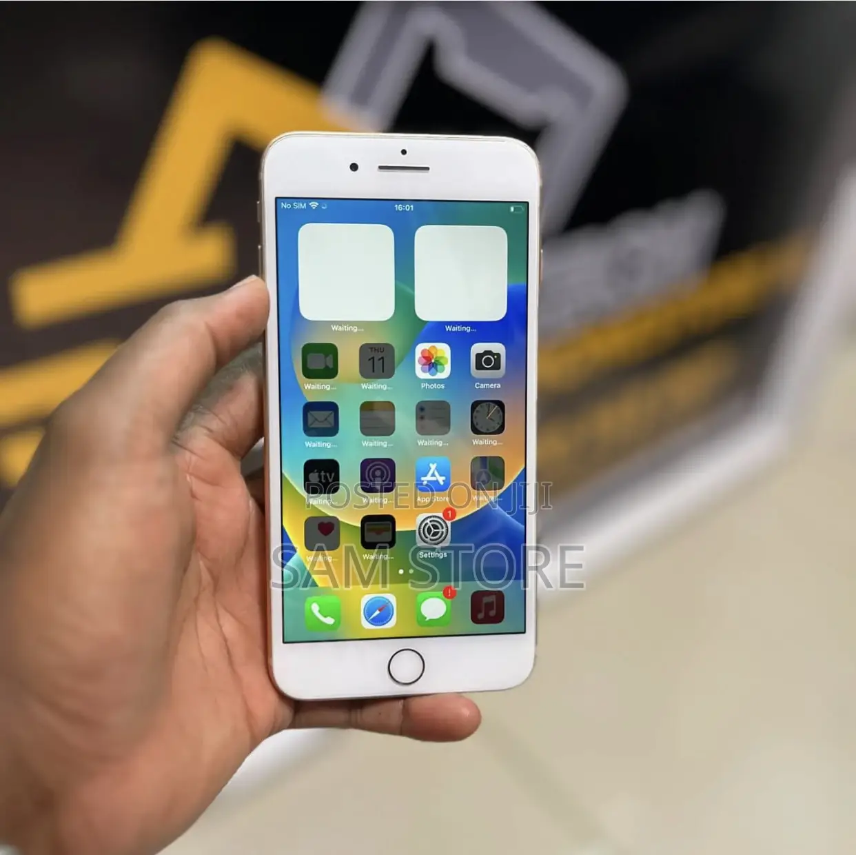 Apple iPhone 8 Plus 64 GB Gold