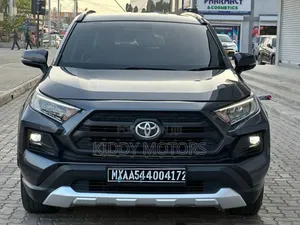 Toyota RAV4 2018 Black
