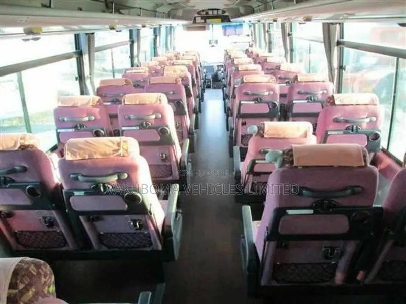 Isuzu Executive Bus 2009 White