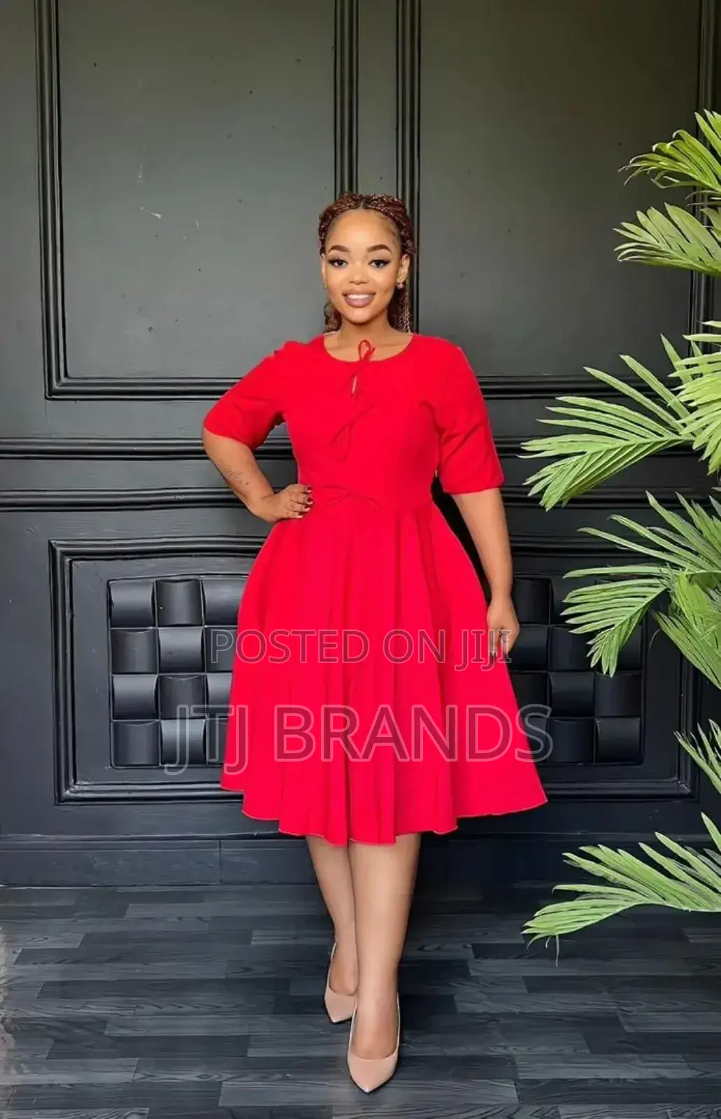 New Fashion of Women's Dresses