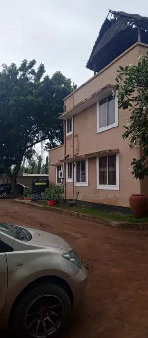 4bdrm House in Mikocheni Regent for rent