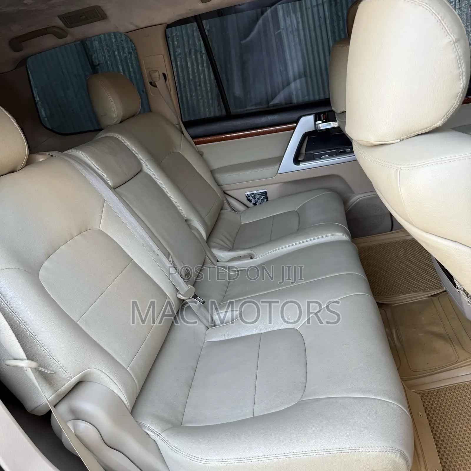 Toyota Land Cruiser 4.5 V8 VXR 2010 Black