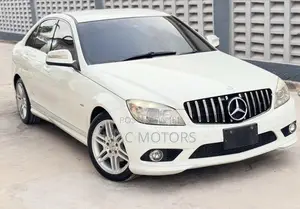 Mercedes-Benz C-Class C 200 Kompressor (W204) 2008 White