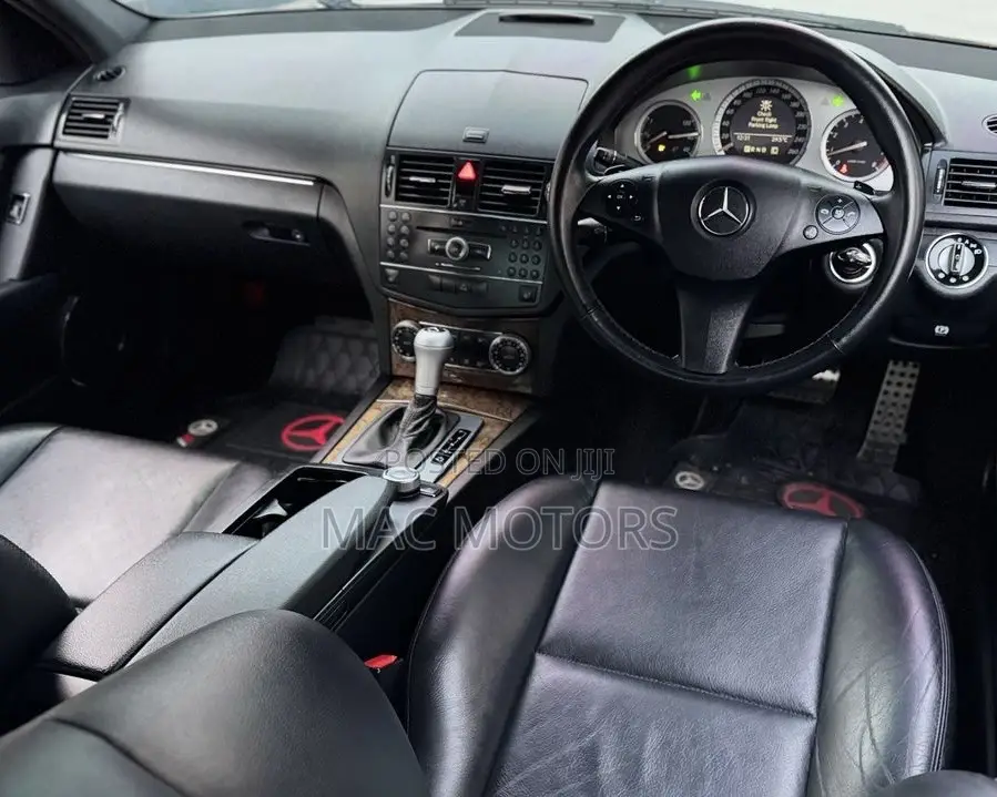 Mercedes-Benz C-Class C 200 Kompressor (W204) 2008 White