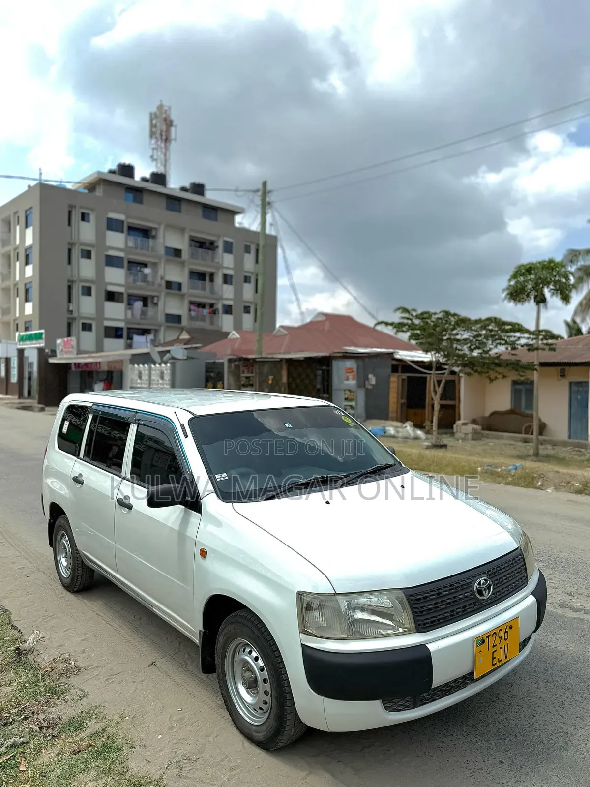 Toyota Probox 2004 White