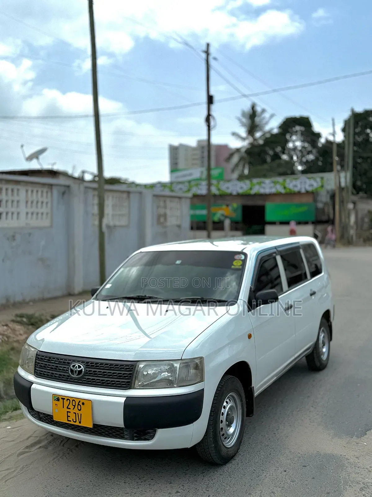 Toyota Probox 2004 White