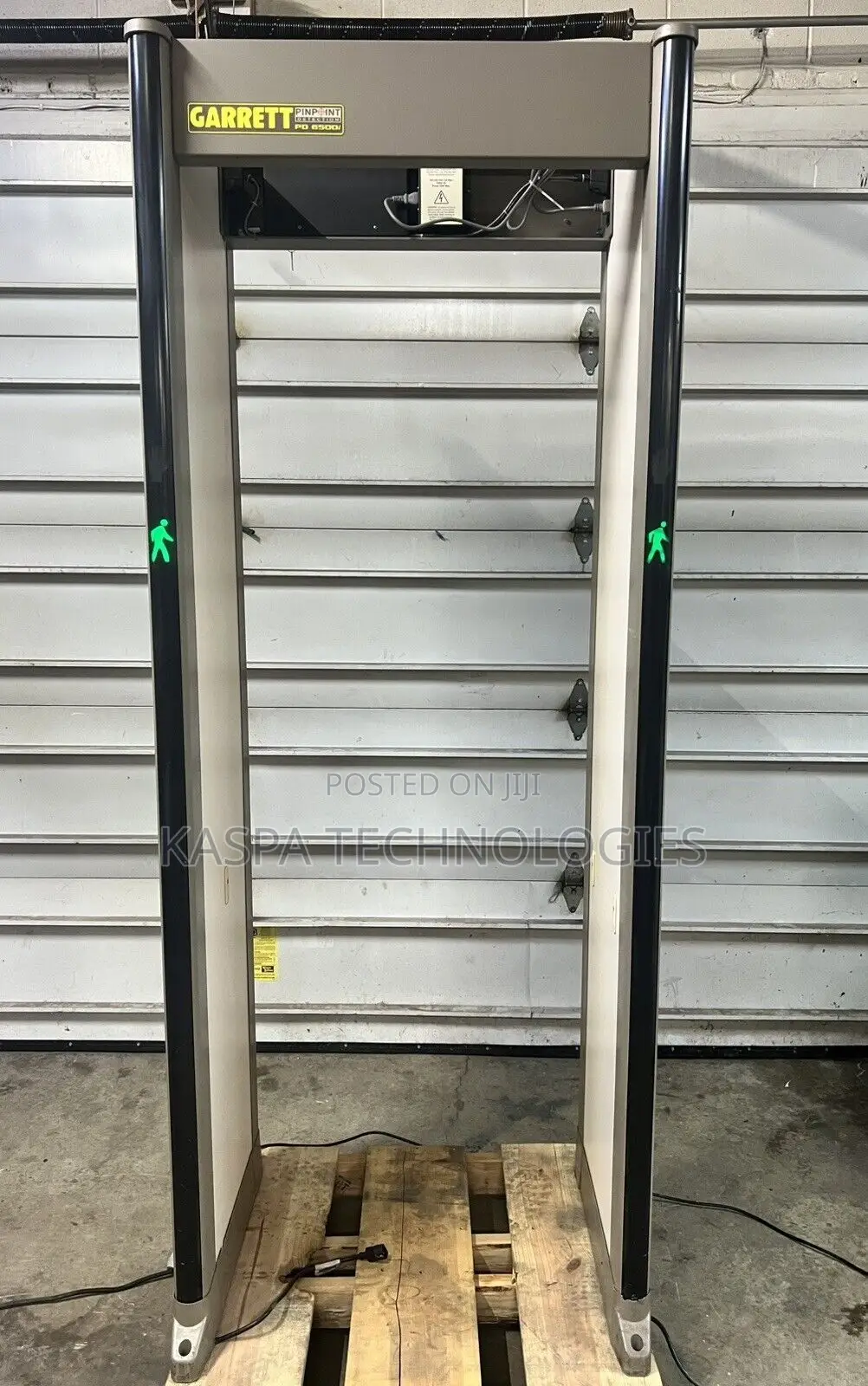Walk Through Metal Detector
