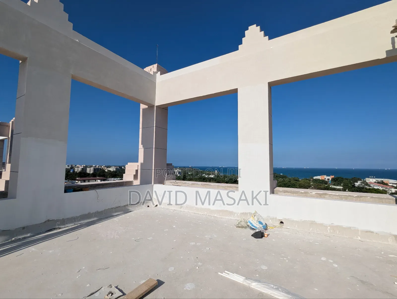 Roof Top for Restaurant or Functions Hall for Sale