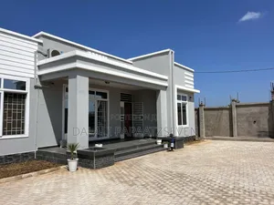 3bdrm House in Dalalipapaatzseven, Bunju for rent