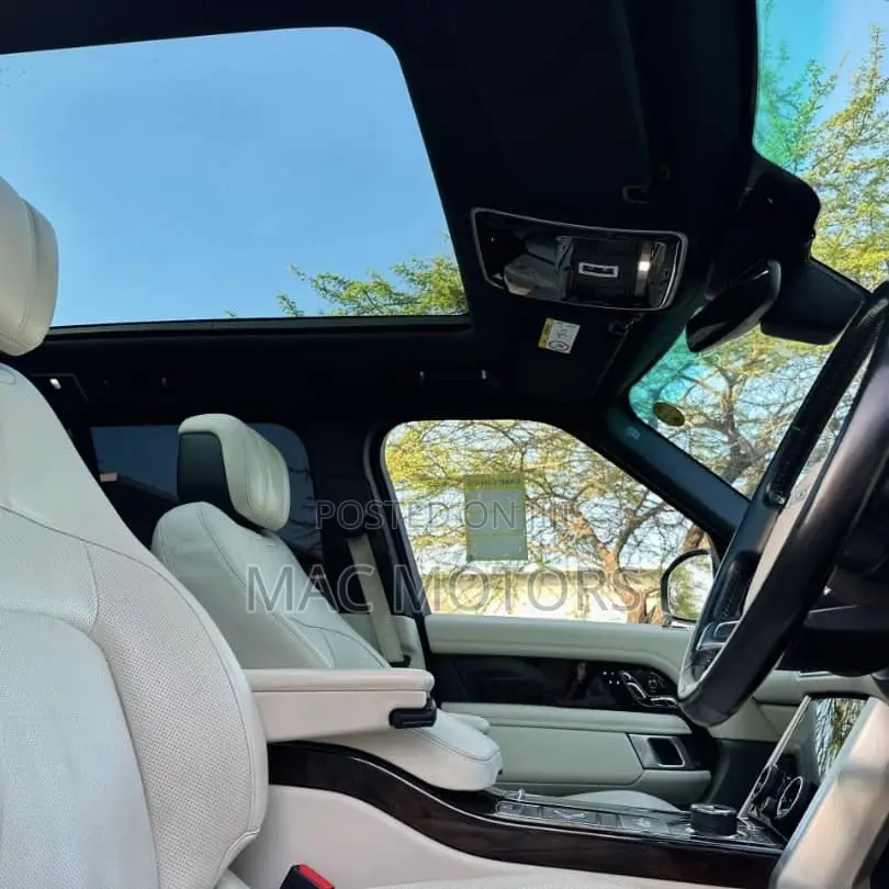 Land Rover Range Rover Vogue 2018 Blue