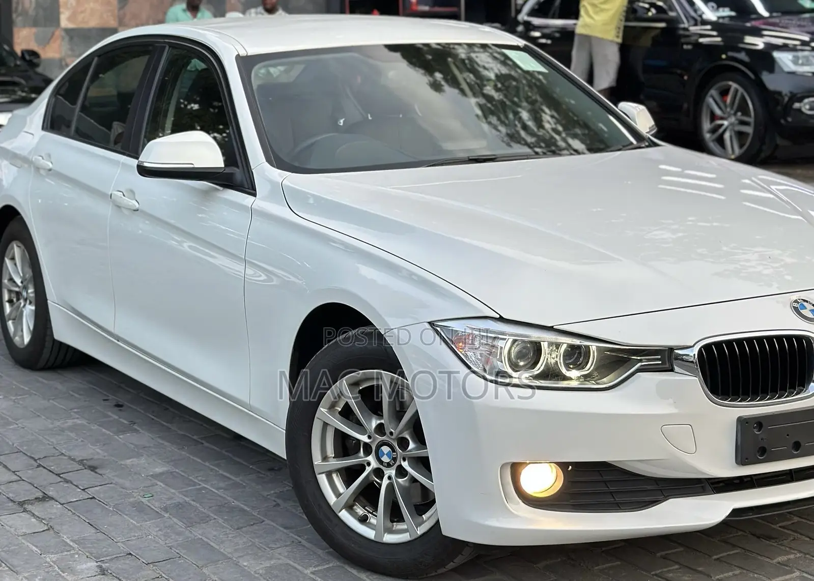 BMW 3 Series 316i RWD 2012 White