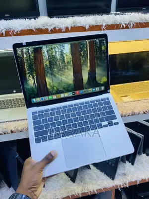 New Laptop Apple MacBook Air 2020 16GB Intel Core I5 SSD 256GB