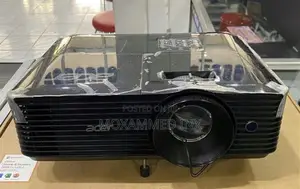 PROJECTOR: Acer X118H - DLP Projector Portable - 3D -