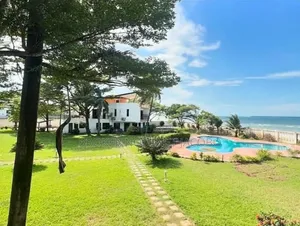 Photo - 4bdrm Villa in Kawe Beach Dar Es for rent