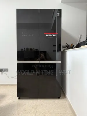 Hitachi R-Wb720pun7bbk
650L Refrigerator Side by Side.