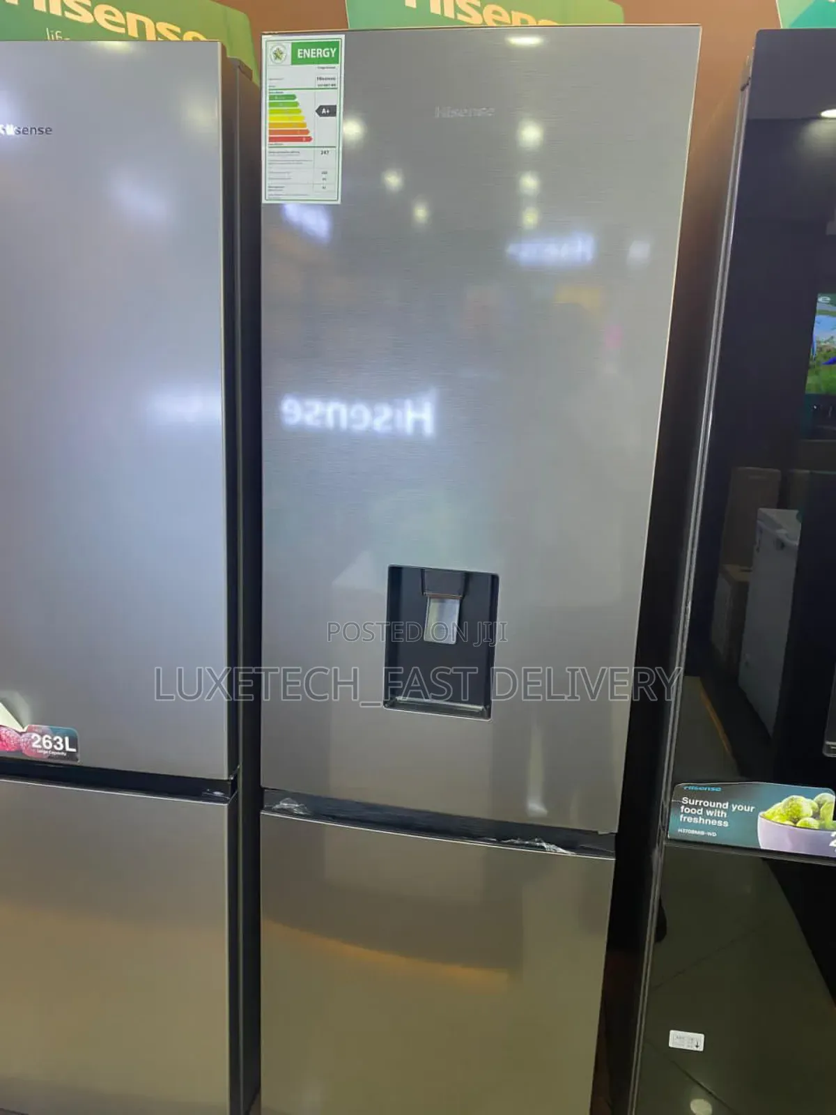 Hisense Fridge 263l With Water Dispenser
