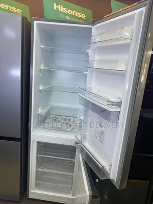 Hisense Fridge 263l With Water Dispenser