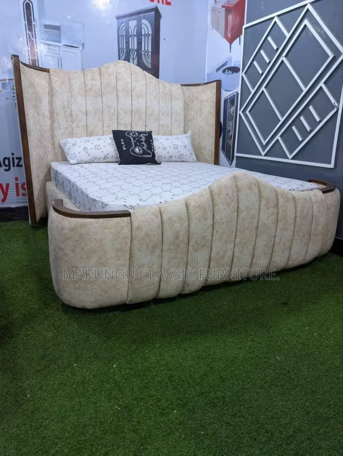 Kitanda Cha Bedsofa Mix Mbao.