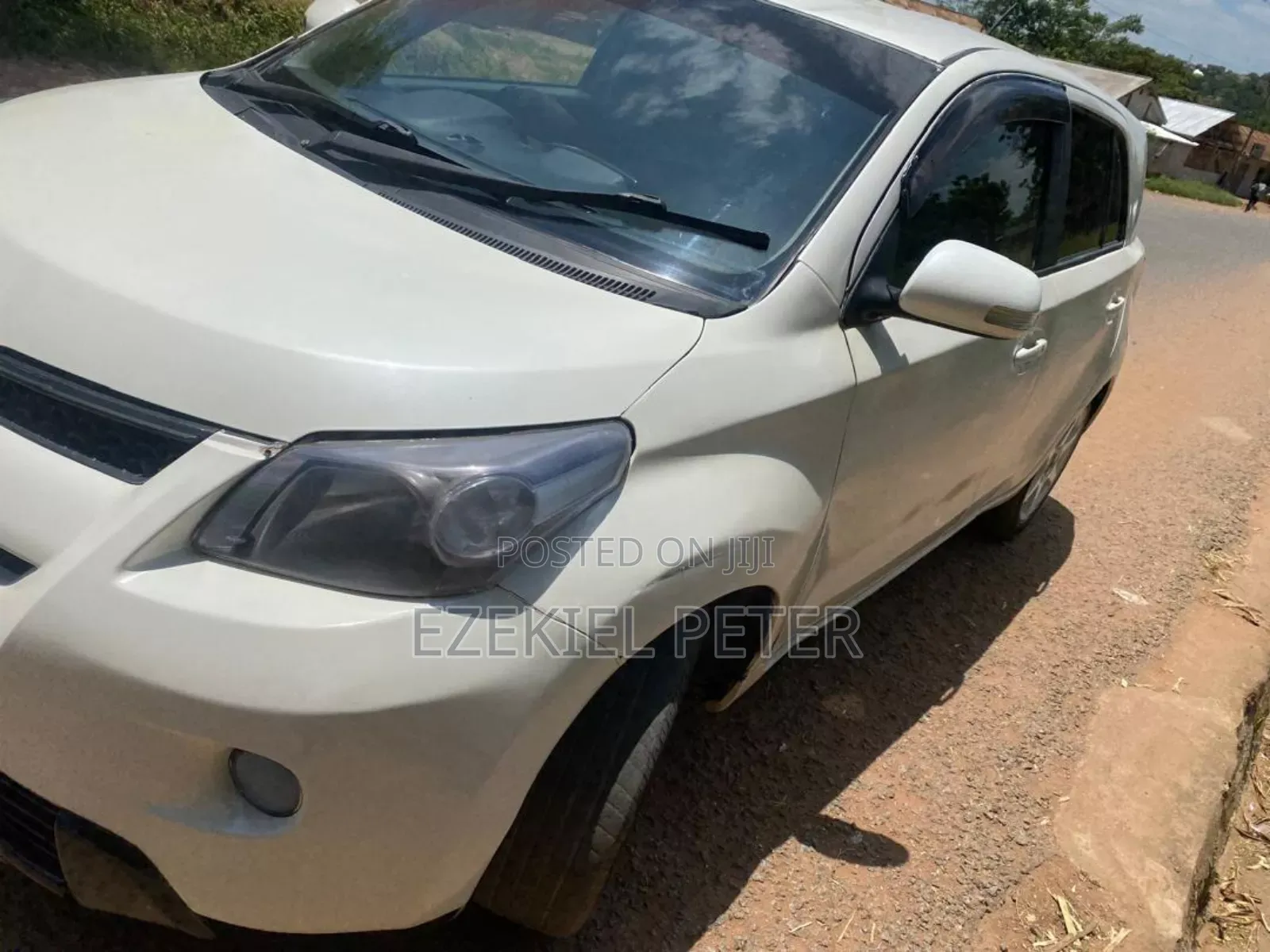 Toyota IST 2010 Pearl