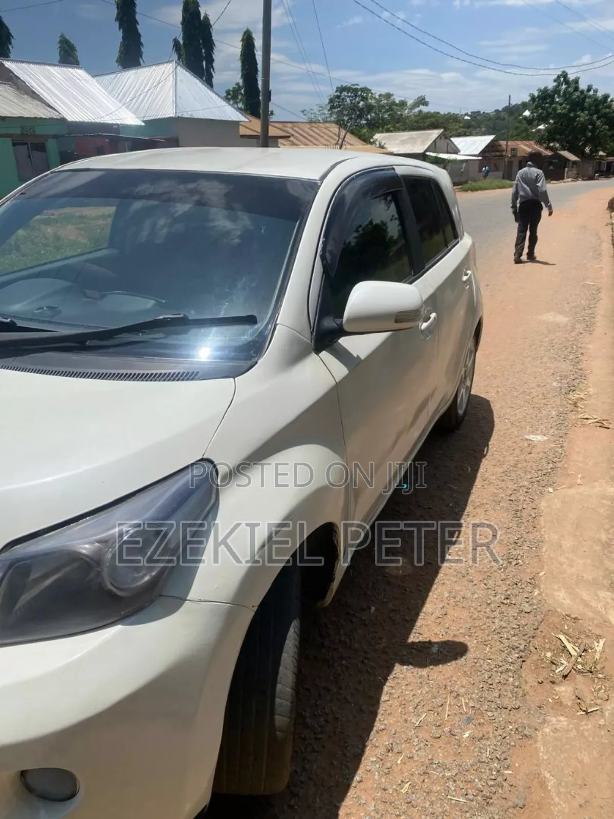 Toyota IST 2010 Pearl