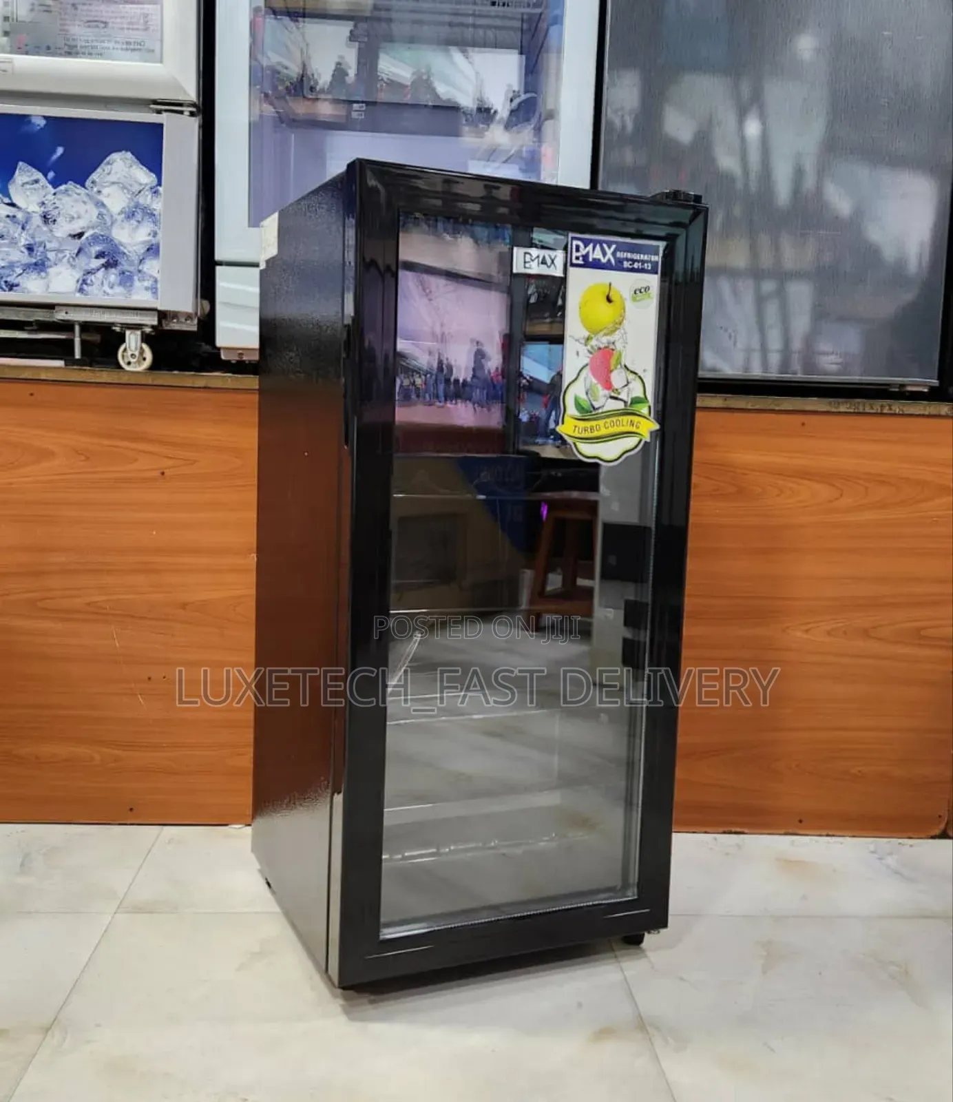 Bmax Showcase Fridge 90l With Top Mini Freezer