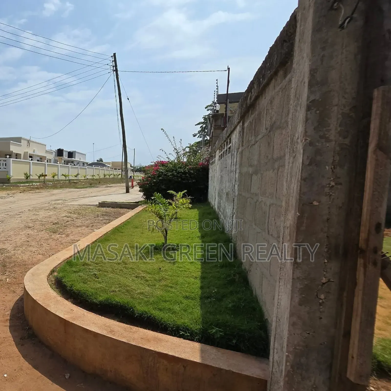 4bdrm House in Bahari Beach Estate, Kinondoni for sale