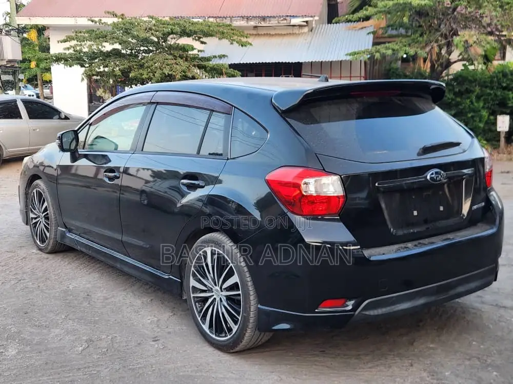 Subaru Impreza 2.0i Hatchback 2012 Black