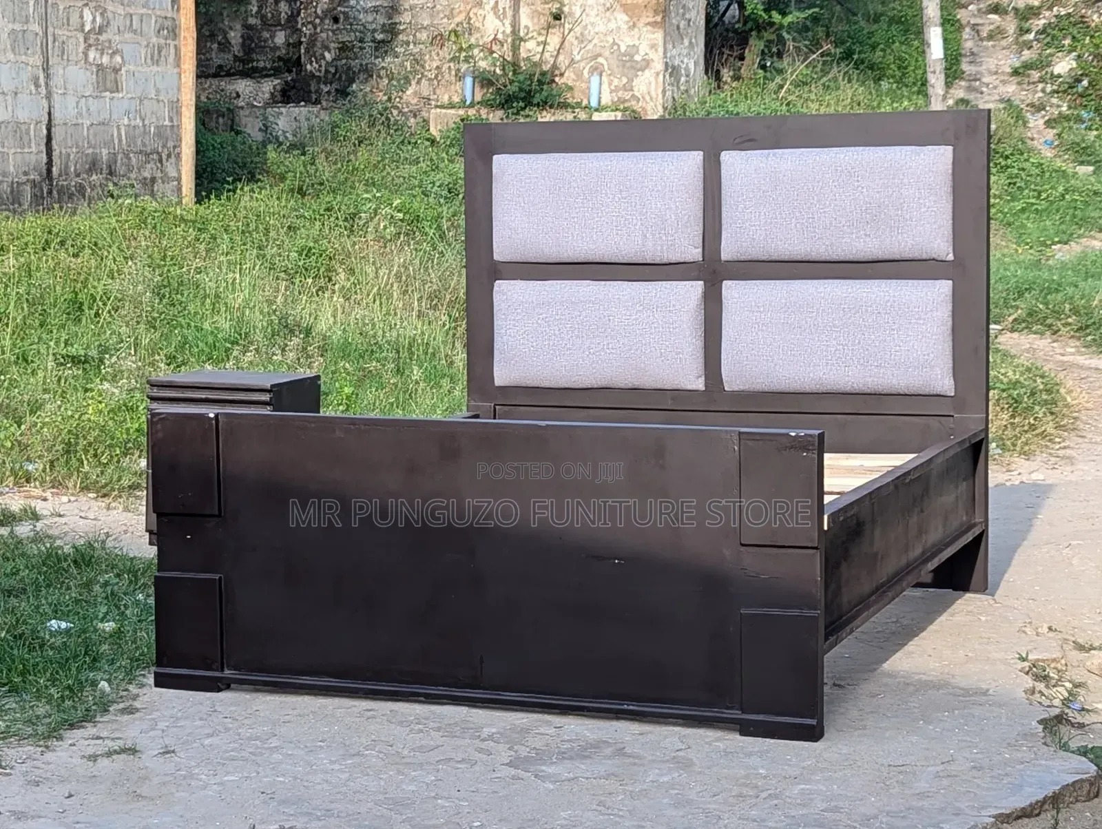 Classic Bed Hard Wood