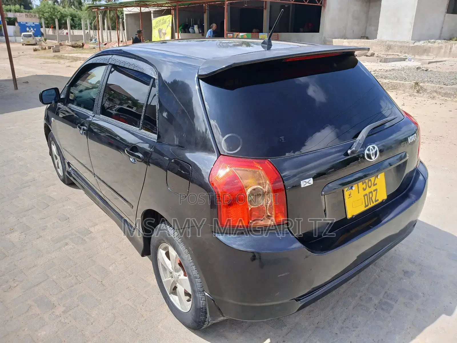 Toyota Corolla RunX 1.5 X FWD 2004 Black