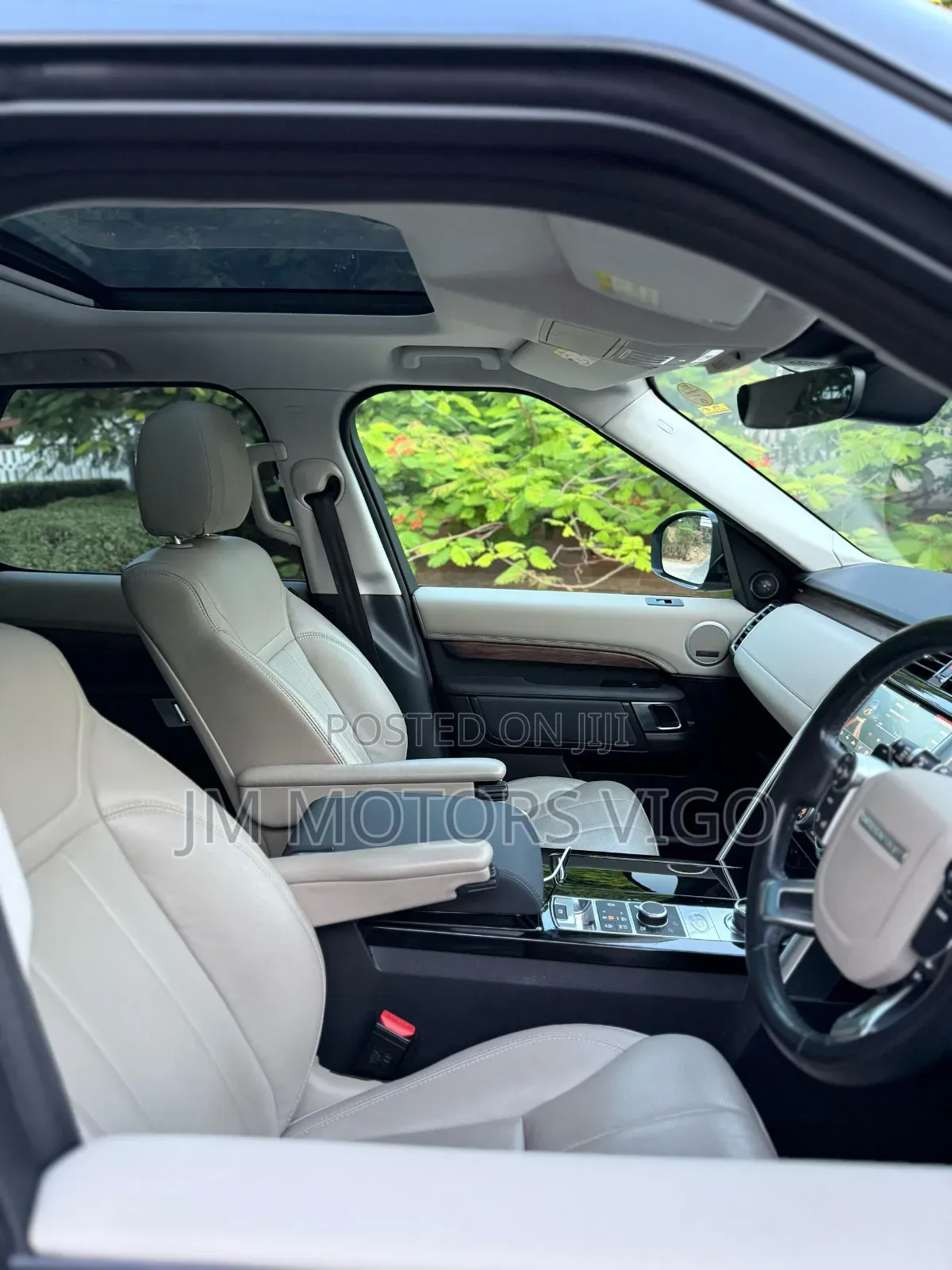 Land Rover Discovery 2018 Black