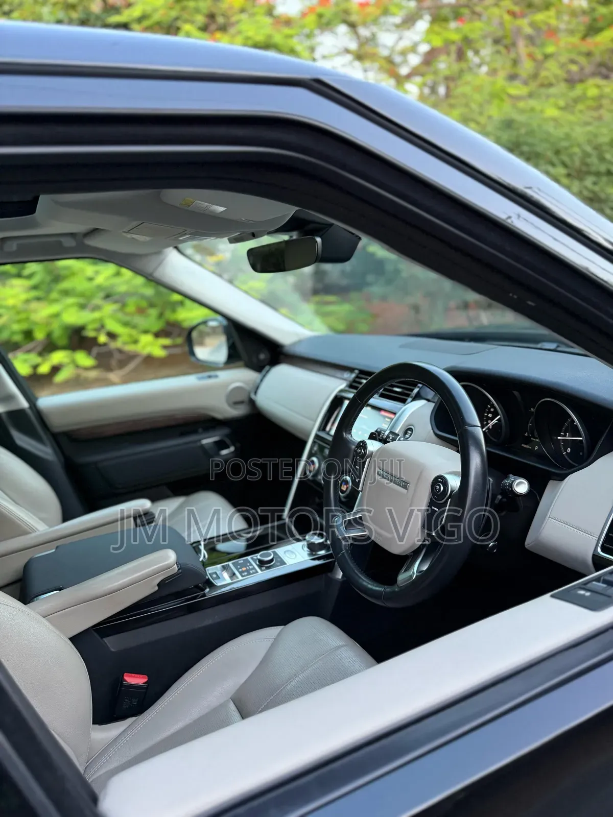 Land Rover Discovery 2018 Black