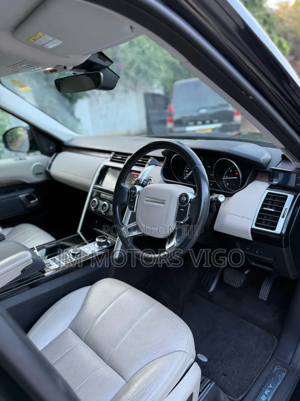 Land Rover Discovery 2018 Black
