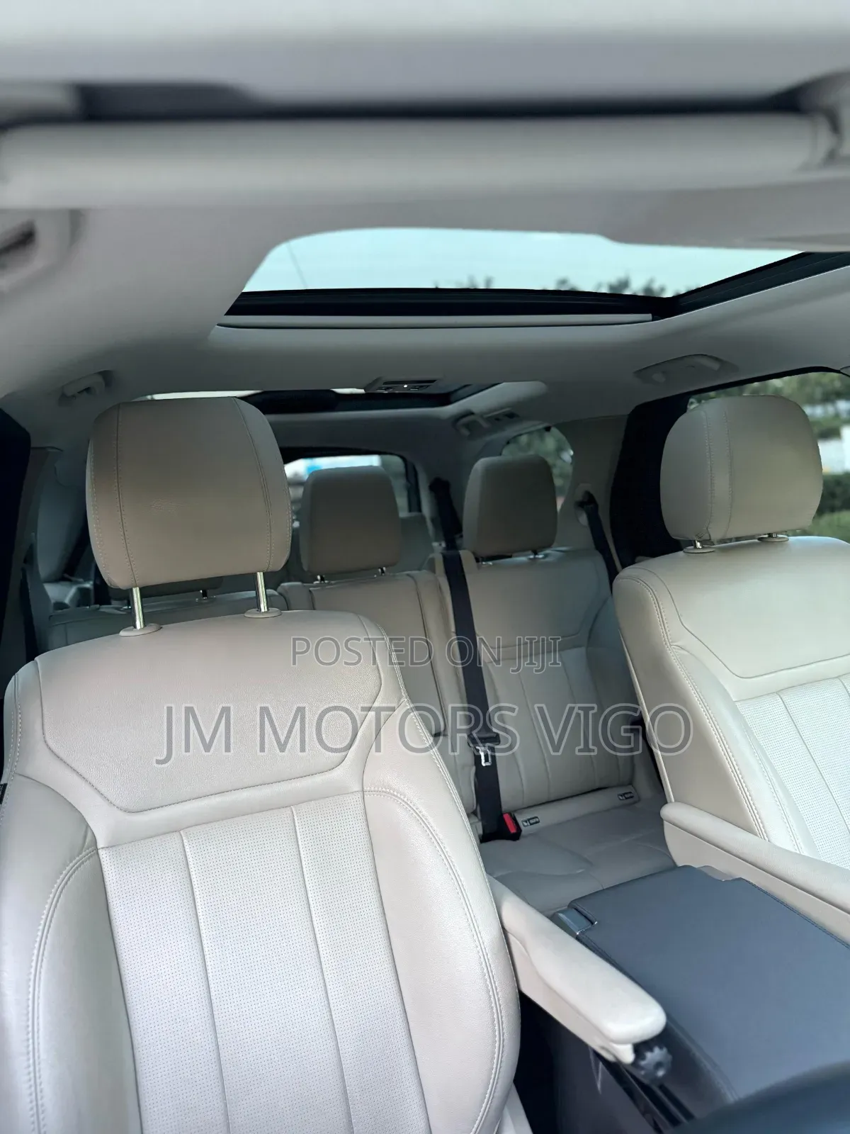 Land Rover Discovery 2018 Black