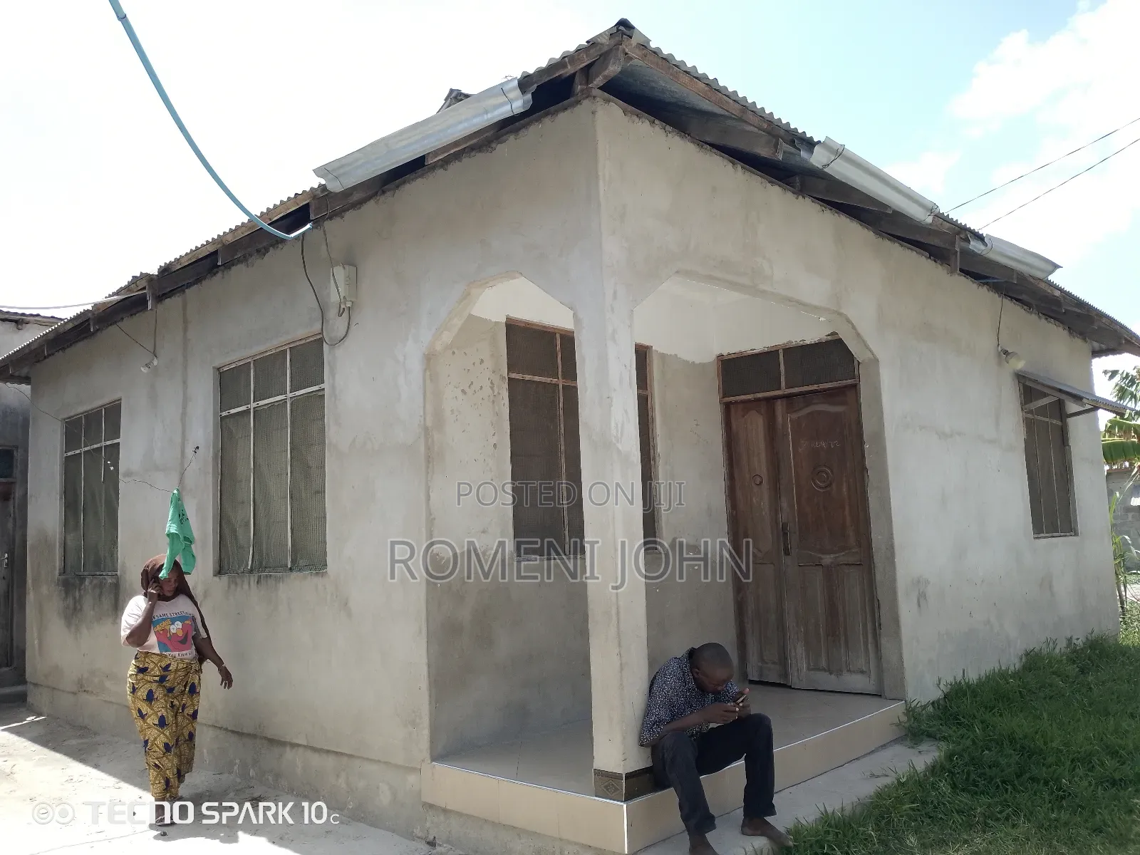 9bdrm Apartment in Tanzania Daresalaam, Ilala for sale
