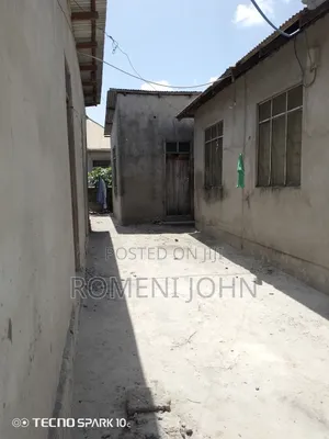 9bdrm Apartment in Tanzania Daresalaam, Ilala for sale