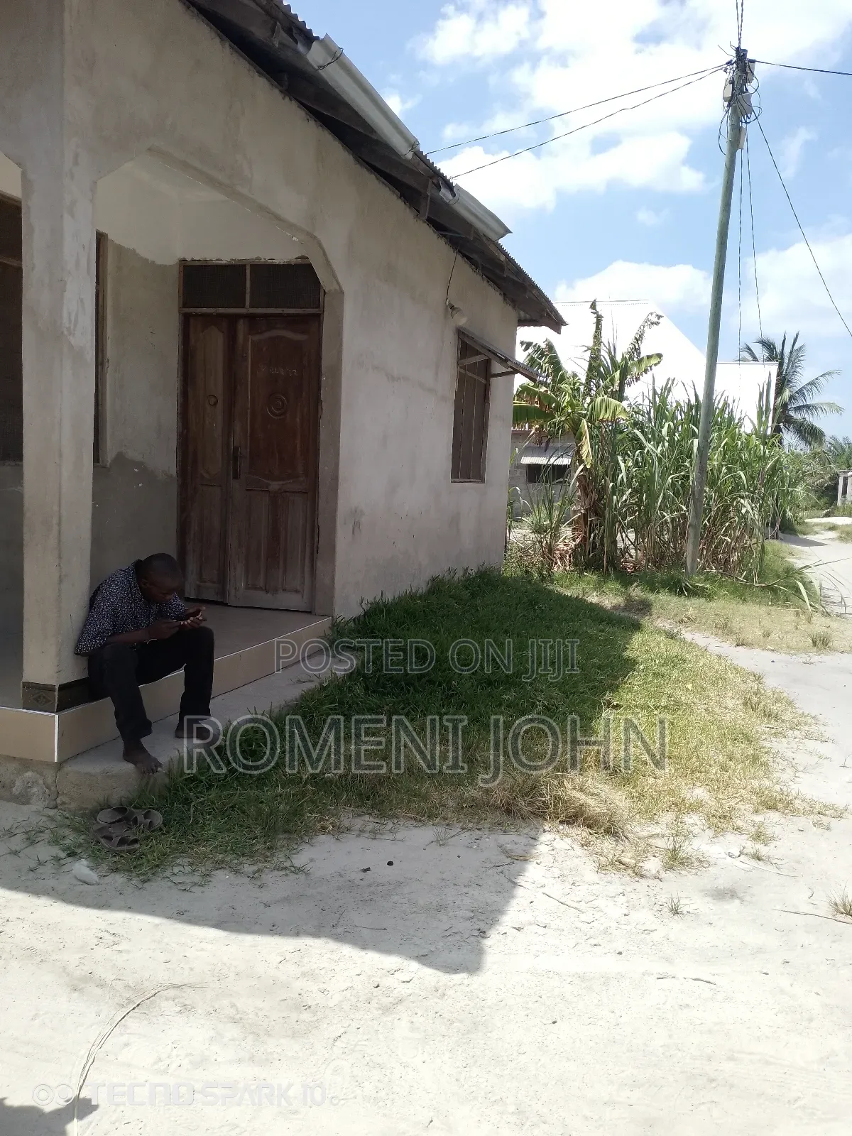 9bdrm Apartment in Tanzania Daresalaam, Ilala for sale