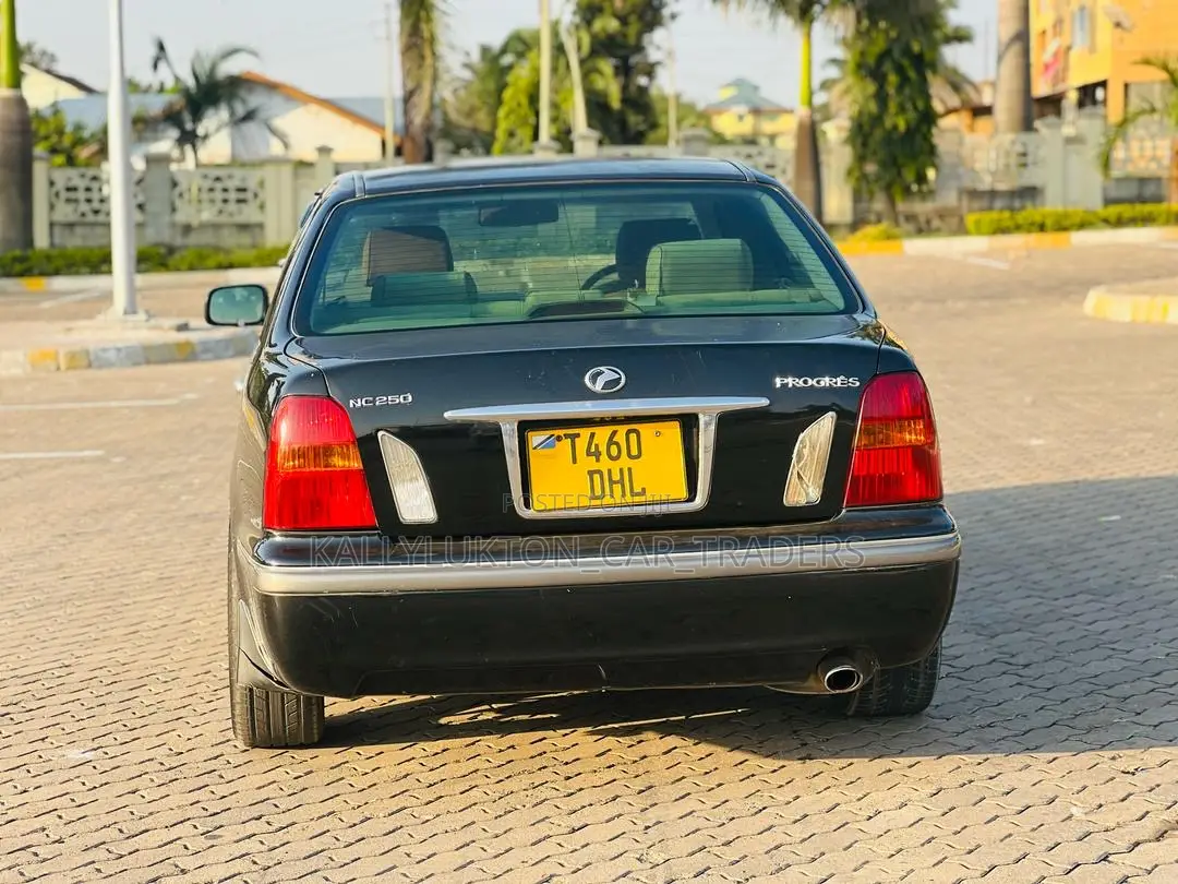 Toyota Progress 2003 Black