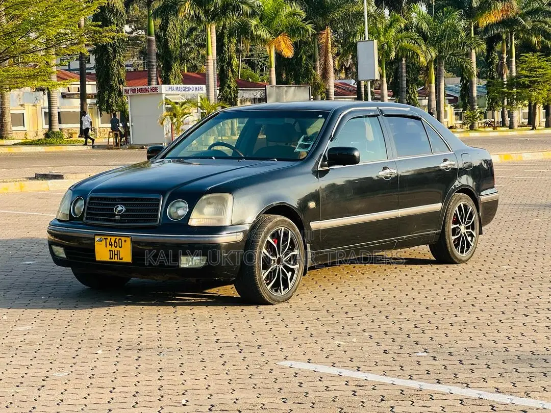 Toyota Progress 2003 Black